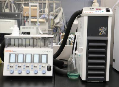 パーソナル有機合成装置ケミステーション（EYELA）